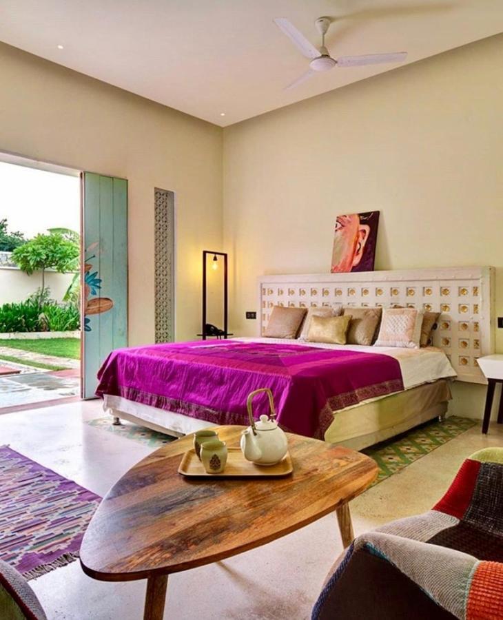 Parijat Private Pool Villa 1, 2 And 3 Bhk Удайпур Екстер'єр фото